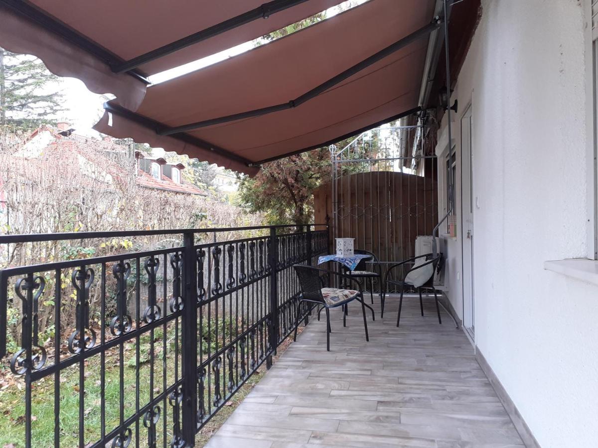 Rose Apartman Balatonlelle Exterior photo